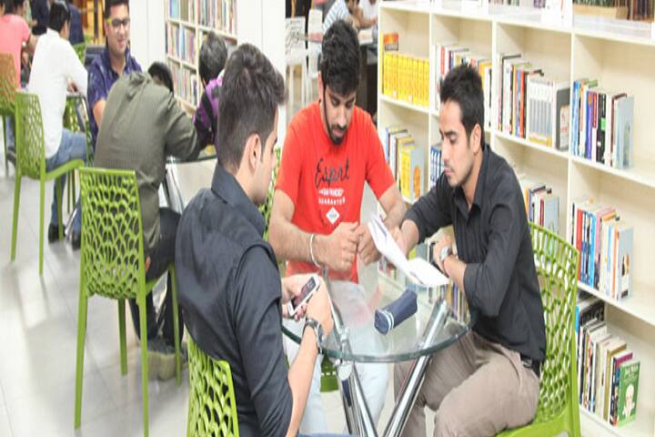 School of Computer Applications, Manav Rachna International Institute of Research and Studies, Faridabad campus photo 2