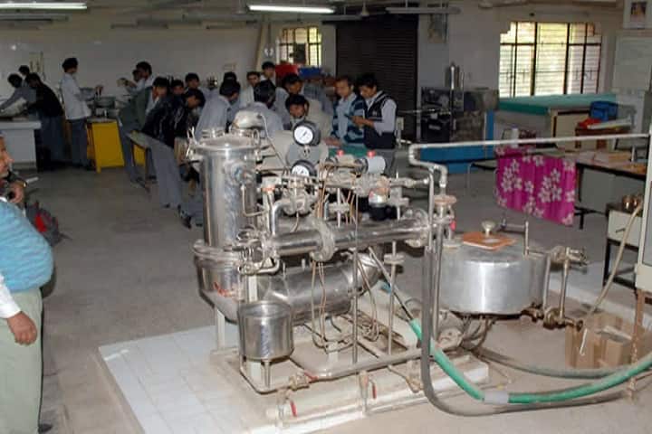 Indian Institute of Handloom Technology, Jodhpur campus photo 2