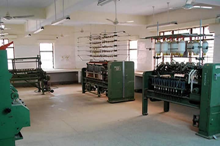 Indian Institute of Handloom Technology, Jodhpur campus photo 3