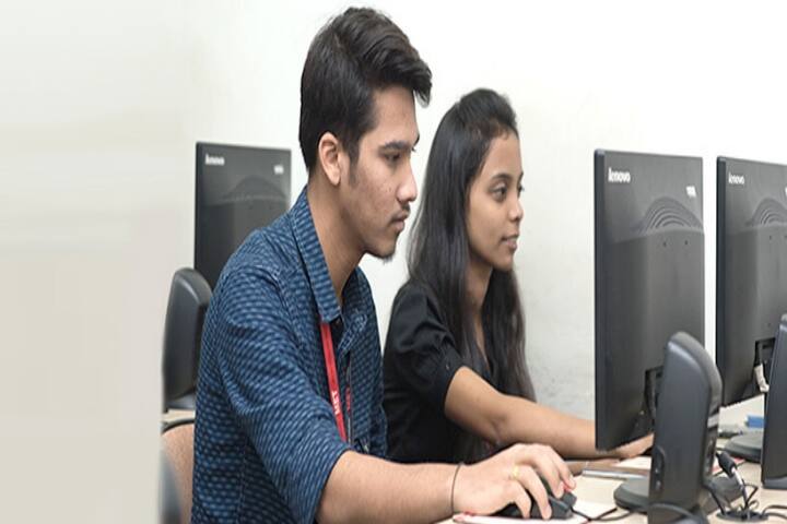 MET Institute of International Studies, Mumbai campus photo 3