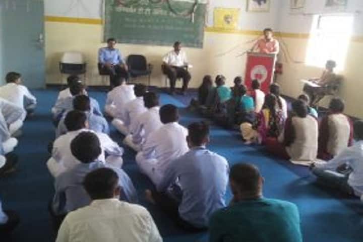 Universal Polytechnic College, Mahwa campus photo 6