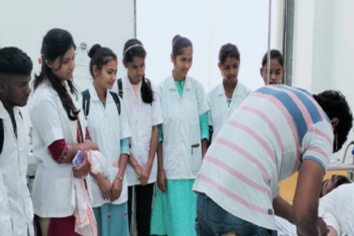 Smt Vimaltai Batesing Raghuwanshi College of Nursing, Nandurbar campus photo 4