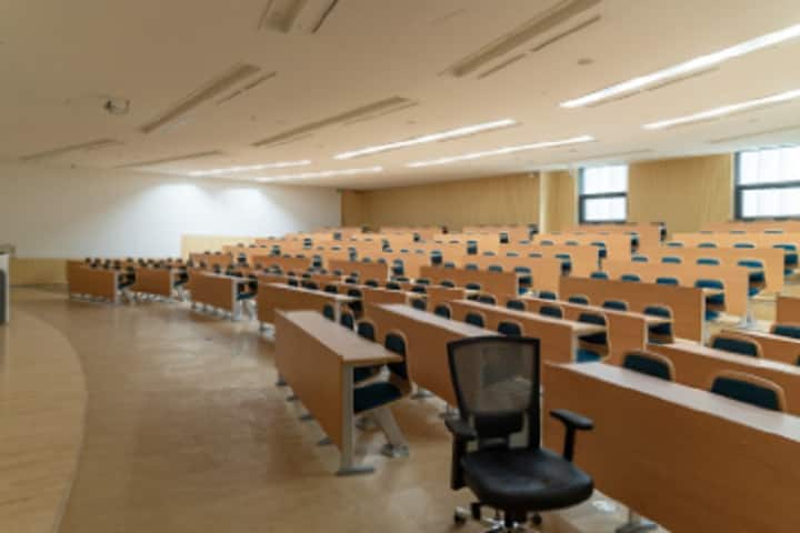 Smt Amrit Kunwar Mahavidyalaya, Jalaun campus photo 5