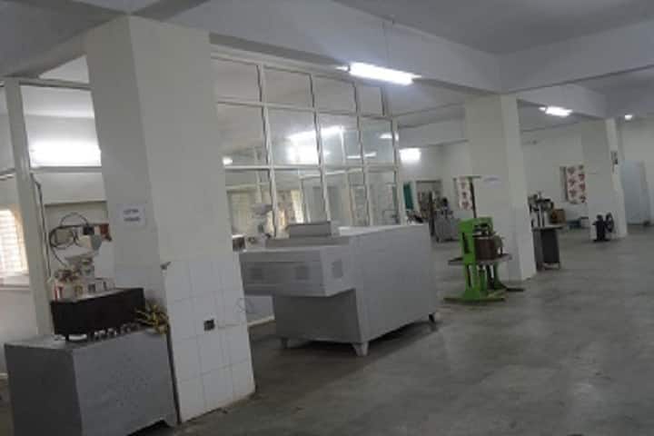 Pt Khushilal Sharma Government Autonomous Ayurveda College and Institute, Bhopal campus photo 3