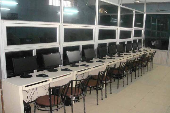 Guru Nanak College, Moga campus photo 3