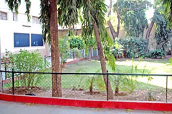 Prin MC Shah Commerce College, Ahmedabad campus photo 2