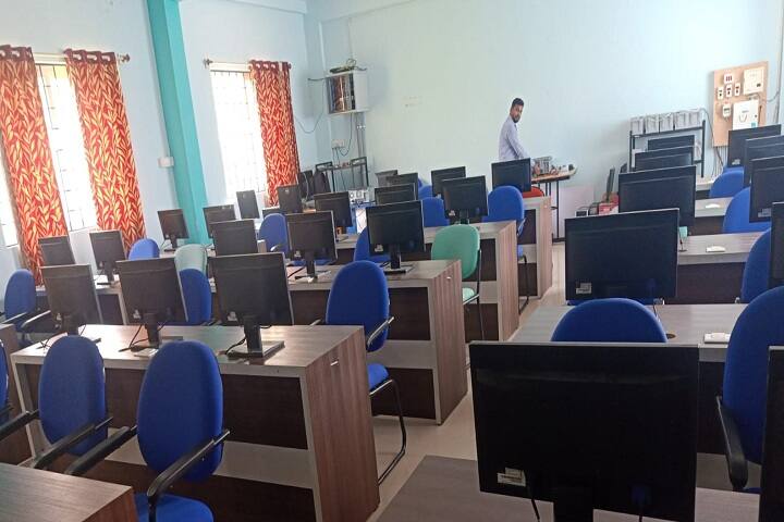 MIT Pharmacy College, Mandya campus photo 2