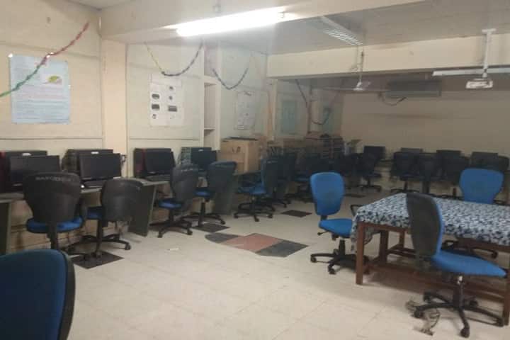 H and HB Kotak Institute of Science, Rajkot campus photo 5