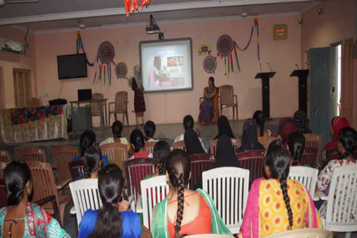 Soma Subhadramma Raman Goud Women's College, Raichur campus photo 2