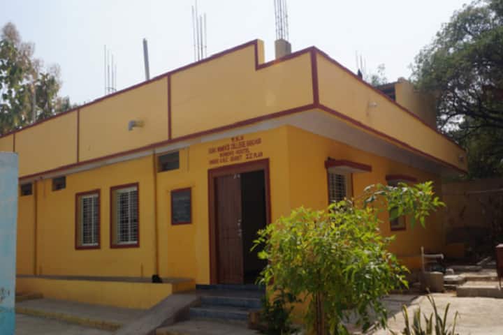 Soma Subhadramma Raman Goud Women's College, Raichur campus photo 3