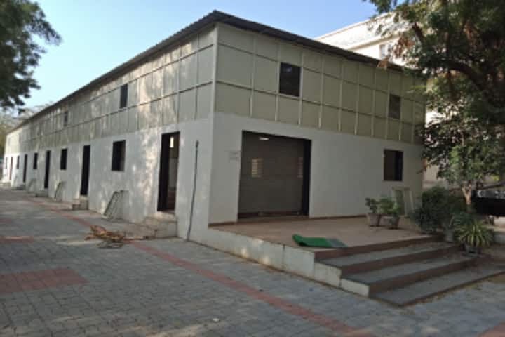 Shree Meghmani Parivar and Shree Bhailalbhai A Patel Umiya Arts and Commerce College for Girls, Ahmedabad campus photo 3