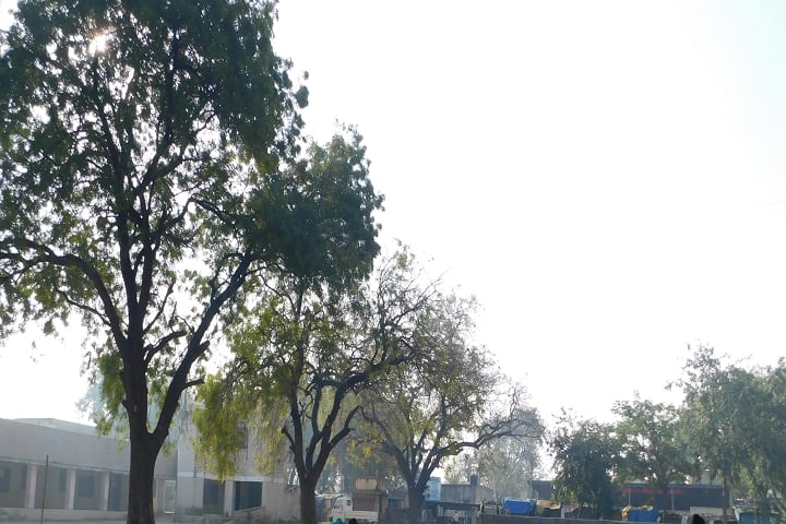 MP Arts and MH Commerce College for Women, Ahmedabad campus photo 2