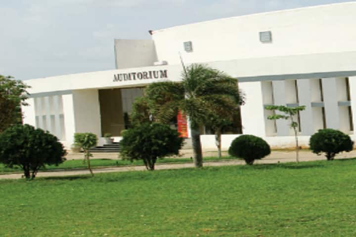 Madhyanchal Professional University, Bhopal campus photo 2