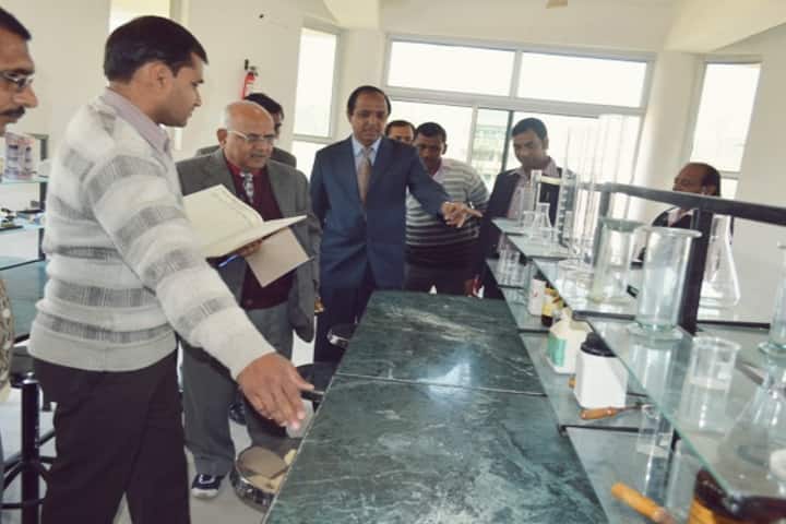 Babu Dinesh Singh University, Garhwa campus photo 6