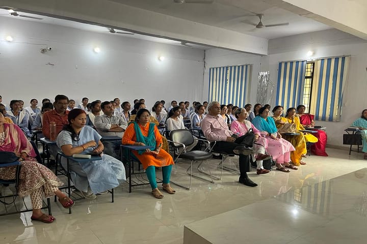 Pt Deen Dayal Upadhyay Government Girls PG College, Lucknow campus photo 5