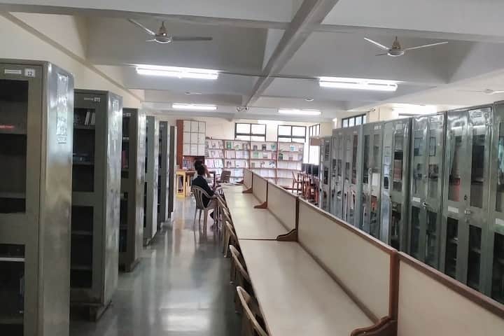 LJ Institute of Pharmacy, Ahmedabad campus photo 4