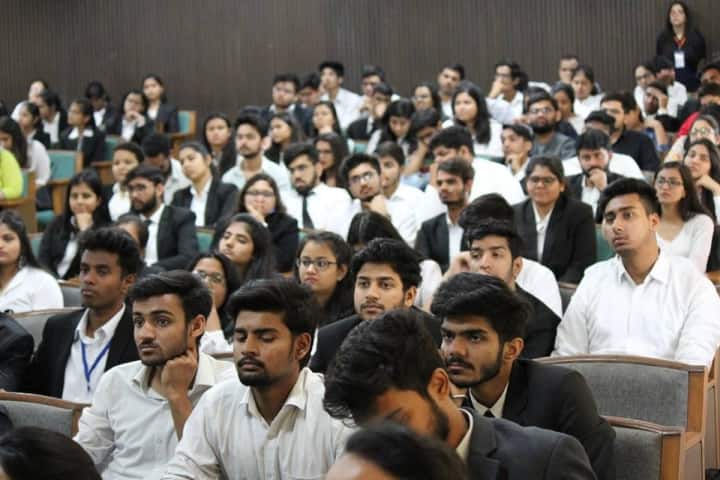 Institute of Law, Nirma University, Ahmedabad campus photo 5