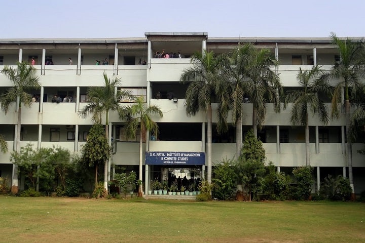 Bholabhai Patel College of Computer Studies, Gandhinagar campus photo 2