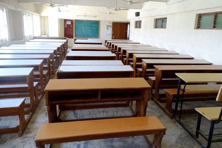 JG College of Commerce, Ahmedabad campus photo 5
