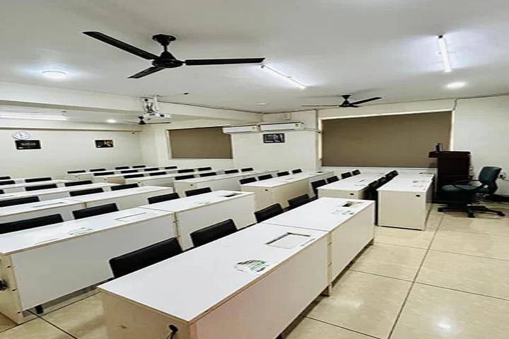 ISAB Greater Noida campus photo 3