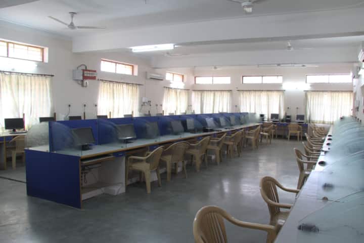 Janardan Rai Nagar Rajasthan Vidyapeeth, Udaipur campus photo 5