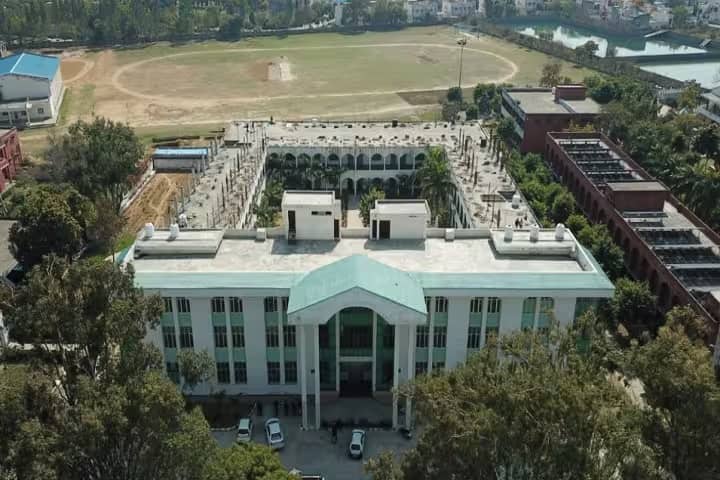 All India Jat Heroes Memorial College, Rohtak campus photo 2