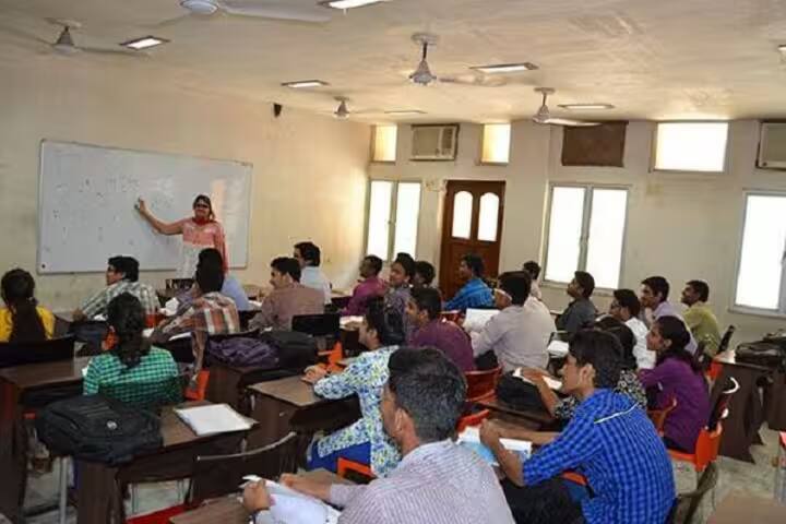 The Calcutta Anglo Gujarati College, Kolkata campus photo 5