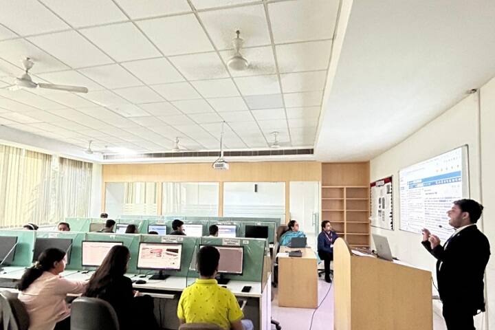 Vivekananda School of Journalism and Mass Communication, Delhi campus photo 3