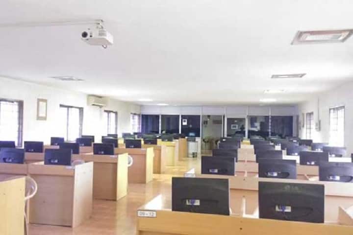 Karpagam Institute of Technology, Coimbatore campus photo 3