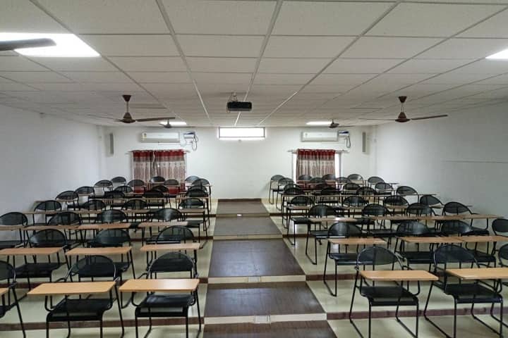 Vikas Institute of Pharmaceutical Sciences, Rajahmundry campus photo 6
