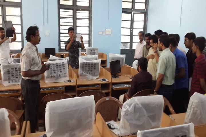 Government Victoria College, Palakkad campus photo 3