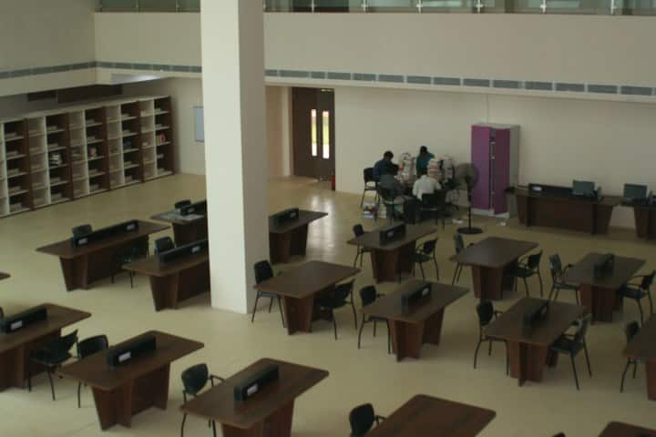 UBS Mumbai campus photo 4