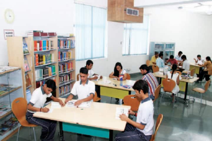 Morarji Desai National Institute of Yoga, New Delhi campus photo 5