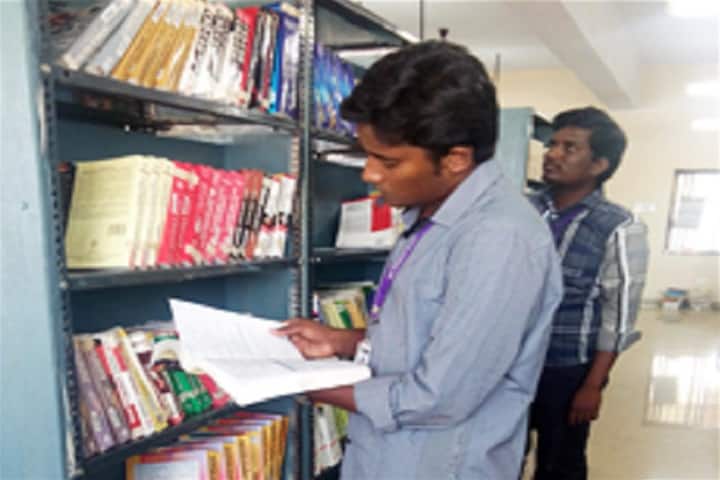 University College of Engineering, Arni campus photo 4