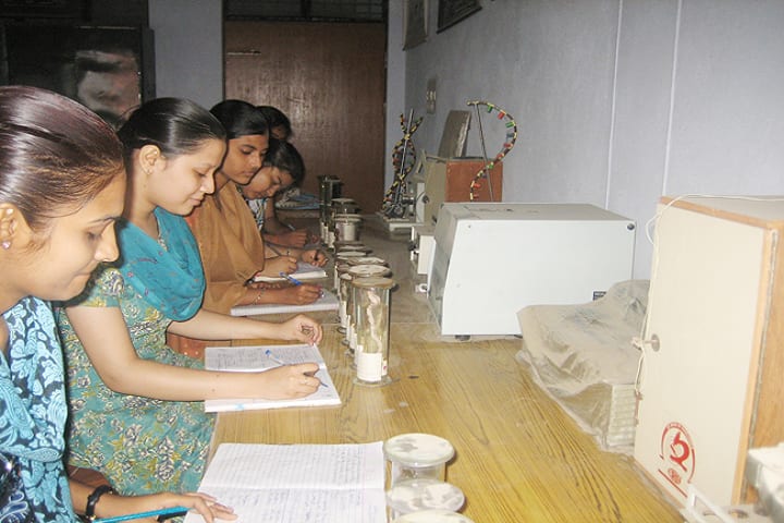 Rajkiya Mahila Snatkottar Mahavidyalaya, Banda campus photo 5