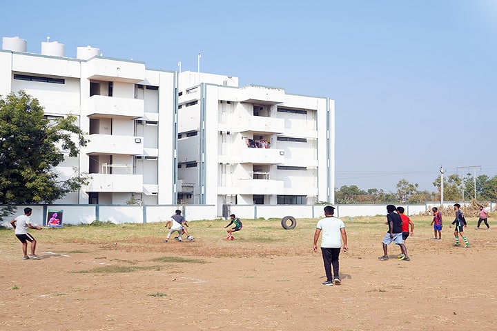 Gokul Ayurvedic College, Siddhpur campus photo 6