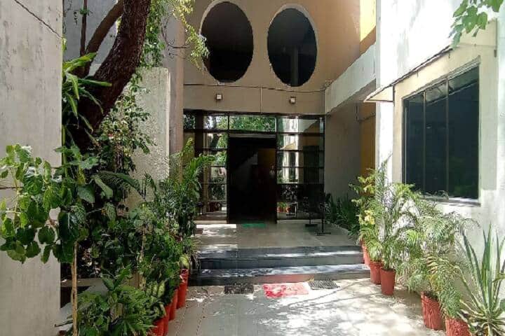 Vivekanand Institute of Management, Ahmedabad campus photo 2