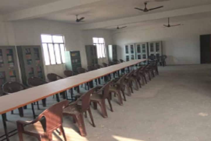 Model Divine Mahila College, Baghpat campus photo 2