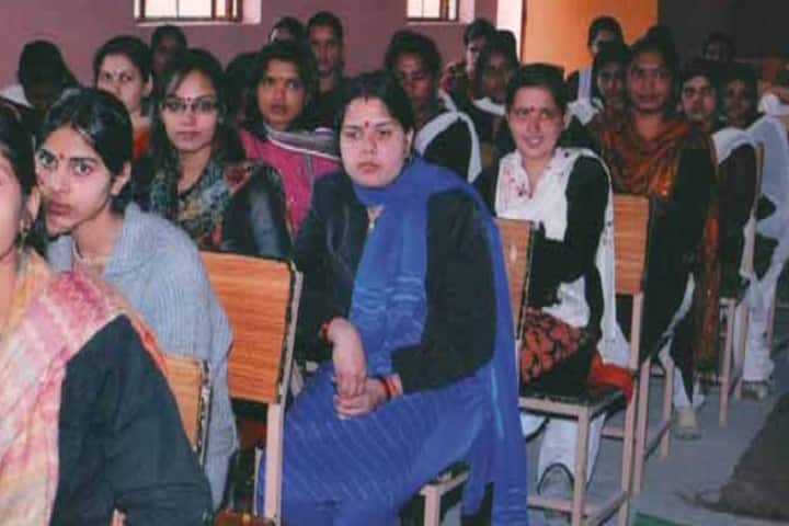 Model Divine Mahila College, Baghpat campus photo 3