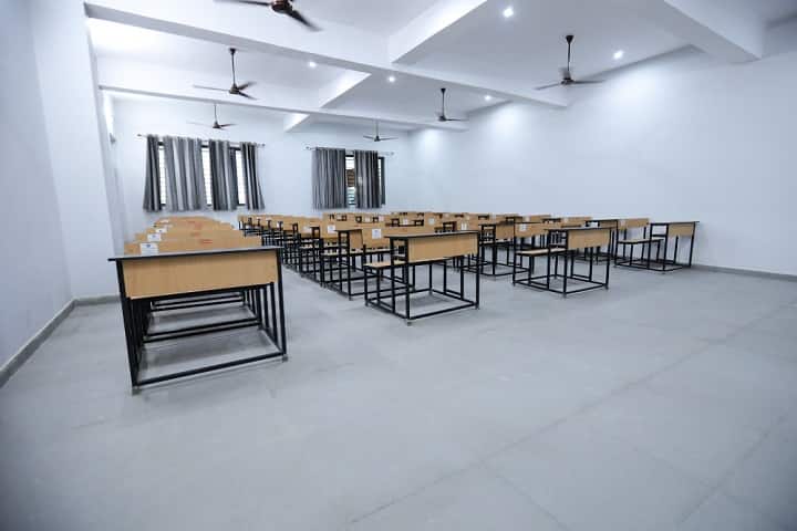 The University of North West Himalayas, Dehradun campus photo 5