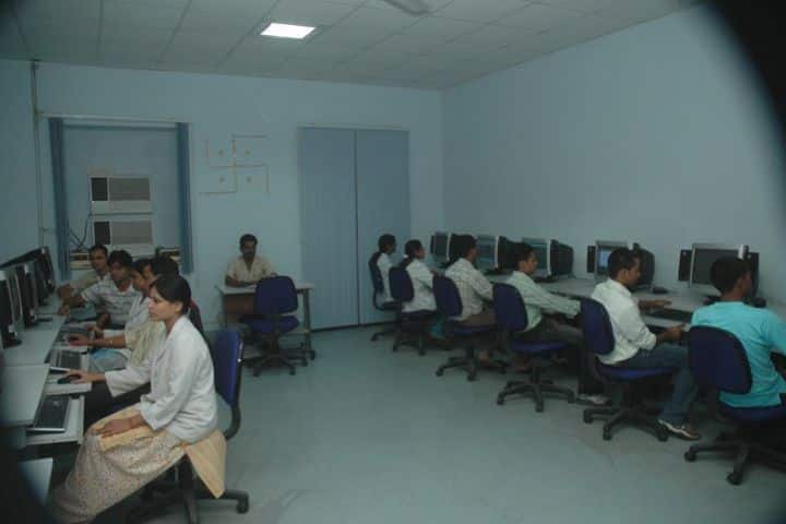 GSVM Medical College, Kanpur campus photo 3