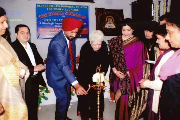 Devki Devi Jain Memorial College for Women, Ludhiana campus photo 3