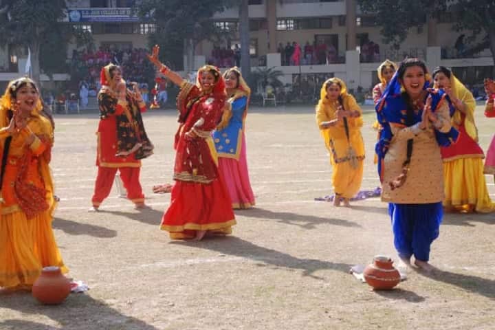 Devki Devi Jain Memorial College for Women, Ludhiana campus photo 2