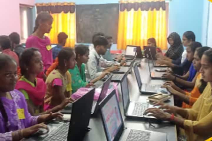 Sri Tayi Surya Narayana Government Degree College, Kadiri campus photo 3