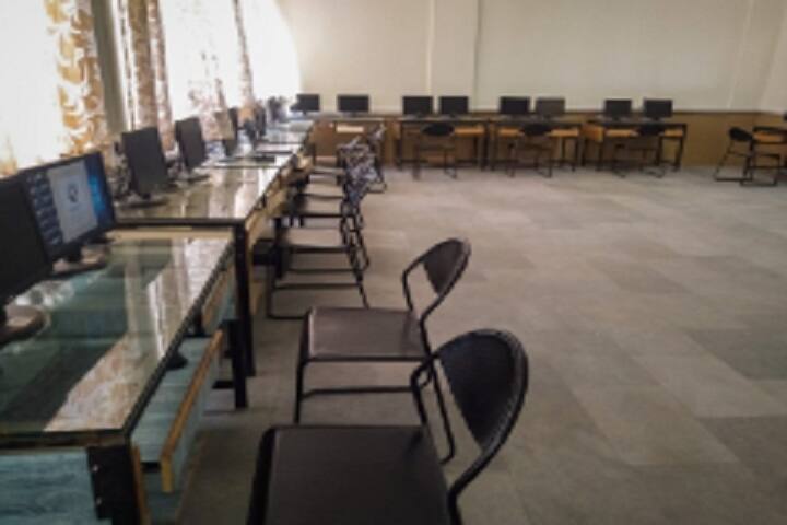 Matoshri Institute of Pharmacy, Dhanore campus photo 4