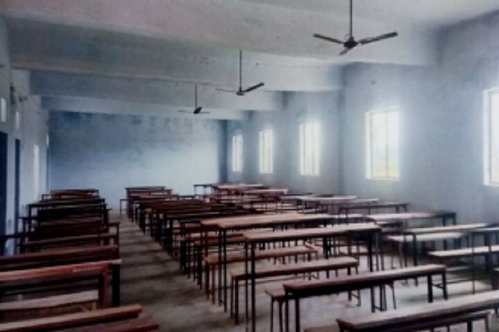 Swargiya Bhagwanti Devi Degree College, Allahabad campus photo 3