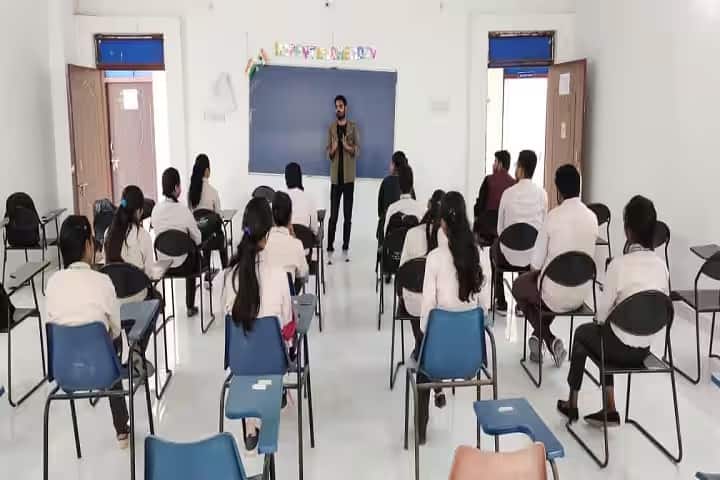 Suyash Institute of Pharmacy, Gorakhpur campus photo 2