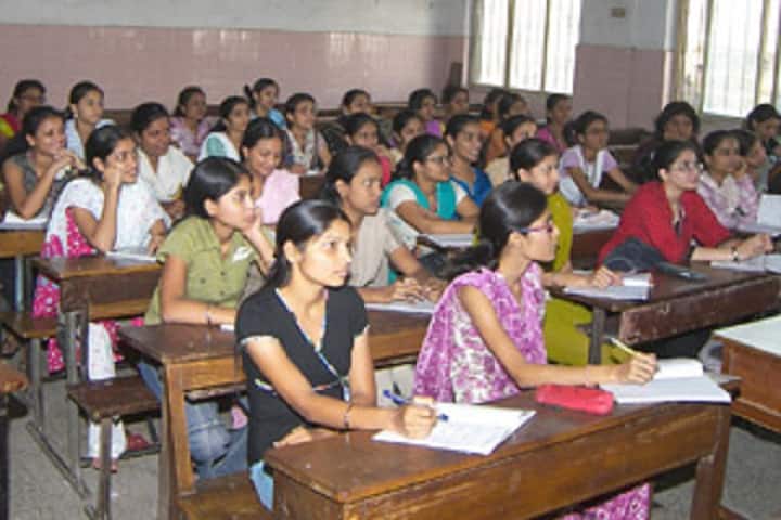SPN Doshi Women's College, Mumbai campus photo 2