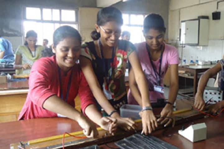 SPN Doshi Women's College, Mumbai campus photo 3