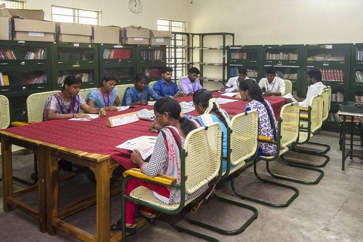 Perunthalaivar Kamarajar Arts College, Puducherry campus photo 4